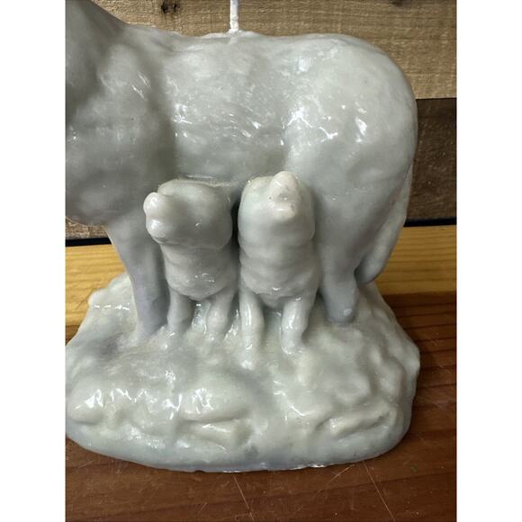 Wolf Family Howling Wax Shaped Candle 8” Tall - Picture 2 of 7